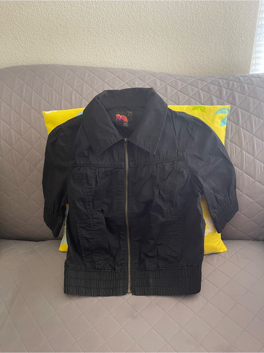 Forever 21 Black Short-Sleeve Zip Jacket for Kids